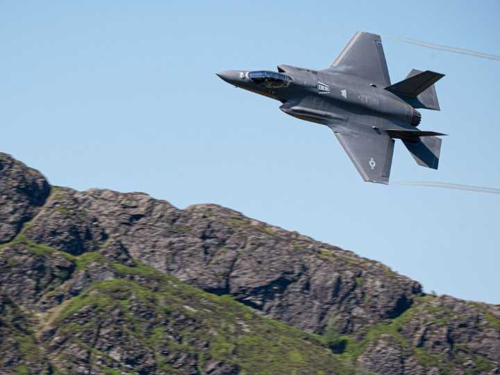 DND says F-35 review to be completed in the summer
