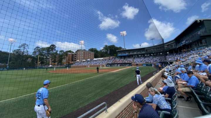 Maddox Mihalakis delivers clutch single and Arizona defeats North Carolina 10