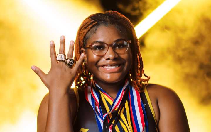 All the singlet ladies: Little Rock Central High’s girls wrestling team dominates the state