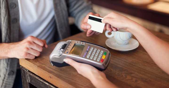 Impulsan proyecto para que comercios ofrezcan una tercera alternativa de pago digital