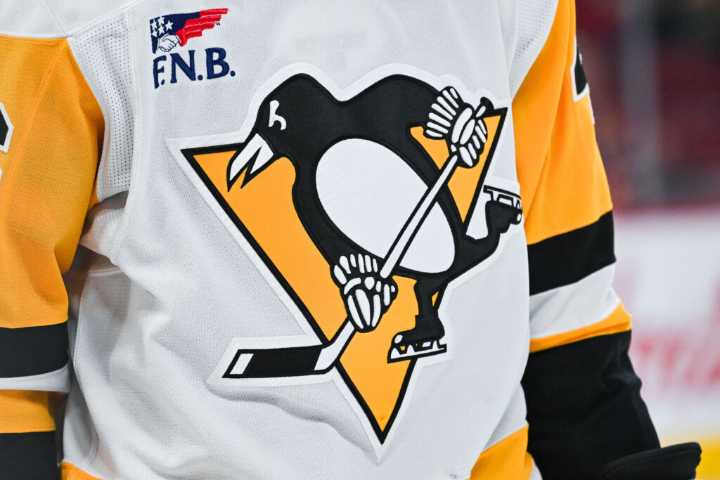 Penguins Notes: Free Agency, Leone, Novak