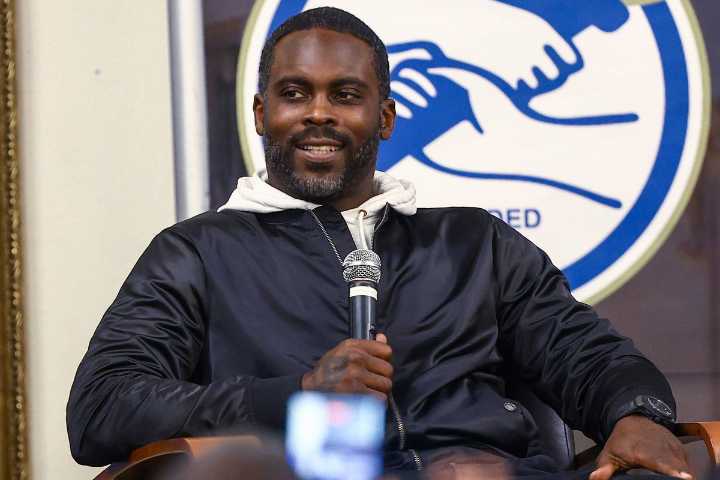 Falcons Legend Michael Vick Sends Powerful Message to Michael Penix Jr as Kirk Cousins Trade Offers Emerge
