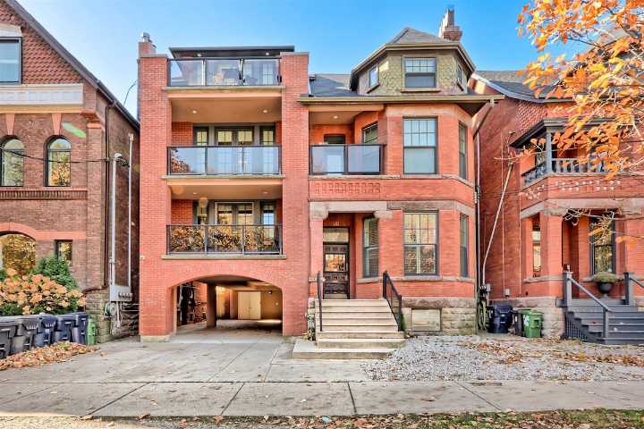 Steady interest rate complicates mortgage math and the Home of the Week: Canadian real estate news for the week of June 6