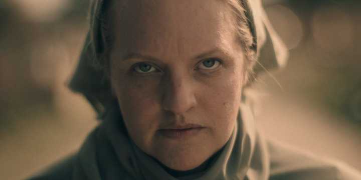 Now That The Handmaid's Tale Is Over, We Highly Recommend Watching Elisabeth Moss' Apple TV+ Thriller From 3 Years Ago