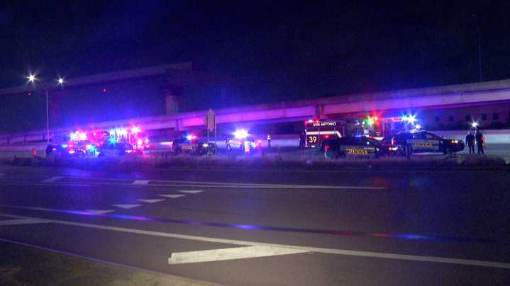 Man dies crossing San Antonio highway; driver arrested for DWI