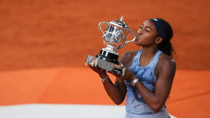 Coco Gauff handles bad memories and top-ranked Aryna Sabalenka to earn first French Open title