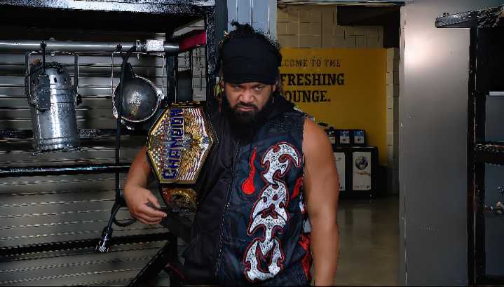 Jacob Fatu Overhears Solo Sikoa Questioning His Intelligence in Backstage Segment on SmackDown