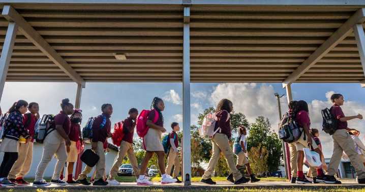 Jefferson Parish Schools OKs teacher pay raise, longer skirts for students and mesh bag ban