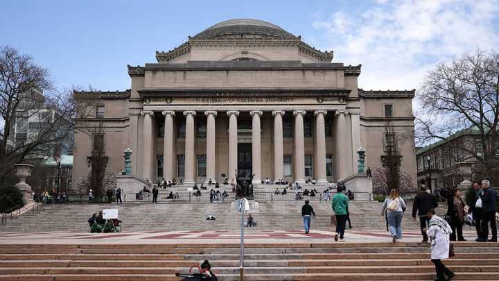 Education Dept. says Columbia fails to meet accreditation standards