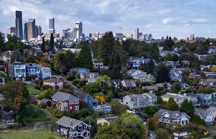 Seattle-area homebuyers skittish amid high rates, economic uncertainty