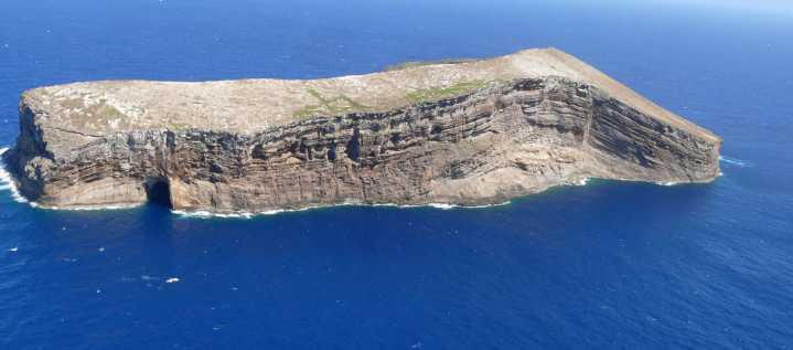 US Navy Continues to Bomb Hawaiian Island of Ka'ula for Almost 75 Years