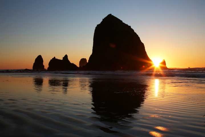 How to enjoy Cannon Beach without the crowds