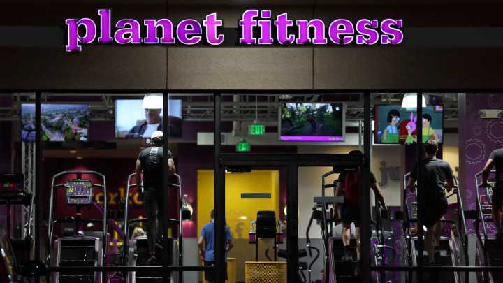 Planet Fitness offers workout space away from Canadian smoke. What to know