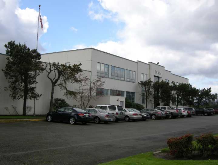 Hood Packaging facility in Vancouver to close, laying off 94