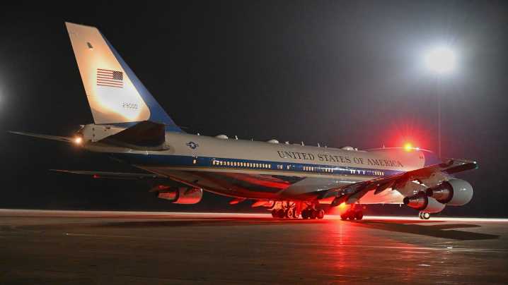 Air Force Secretary Says Luxury Boeing 747-8 Transformation Will Cost Less Than $400 Million