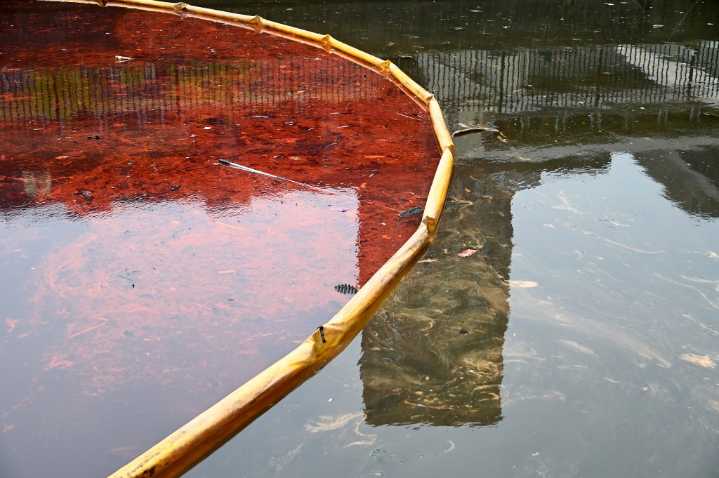 Baltimore Harbor oil spill reaches 5,000 gallons