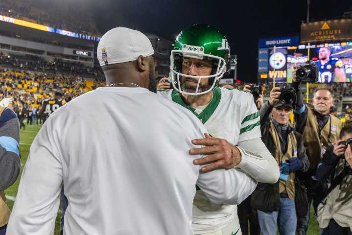 Steelers 2025 Super Bowl odds, win total odds after Rodgers signing