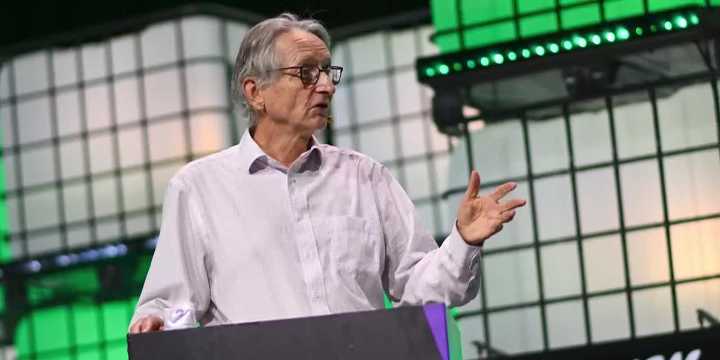 Experts warn AI models are learning to evade human control