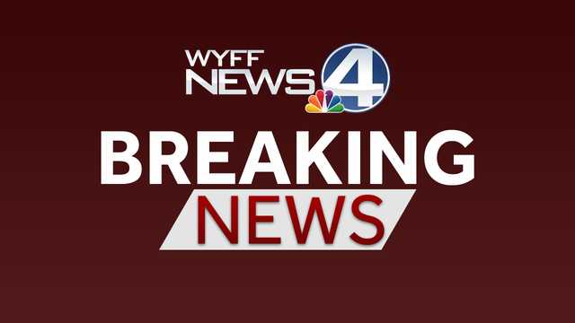 Crews work to repair water main break in Greenville