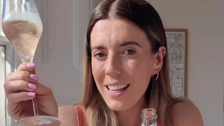 ‘Runs to Aldi’ shoppers go mad for £8.49 rosé fizz that’s ‘perfect for hen dos’ and even wine experts love it