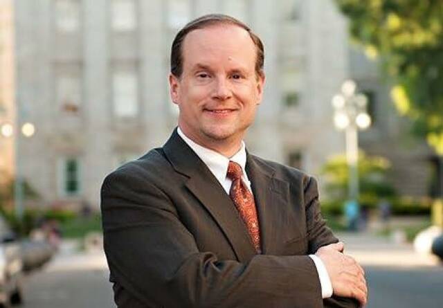 Hood: Requiring work for benefits is wise