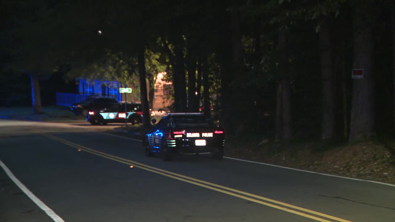 Family demands justice after 18-year-old killed in northwest Atlanta