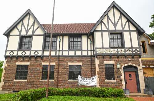 New performing arts venue in downtown Elgin aims to be ‘cornerstone’ of regional arts scene