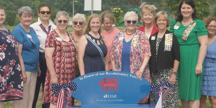 Daughters of the America Revolution dedicate ‘Patriot Bench’ in Freedom Park