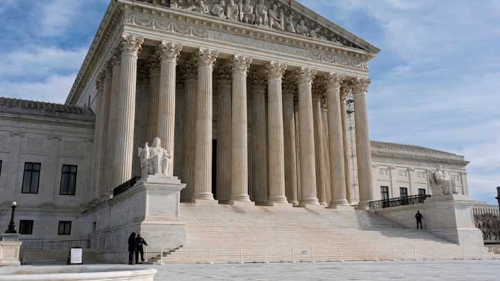 Trump administration asks Supreme Court to leave mass layoffs at Education Department in place