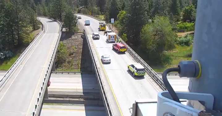 TRAFFIC ALERT: Right lane blocked on Highway 2 ramp to eastbound I