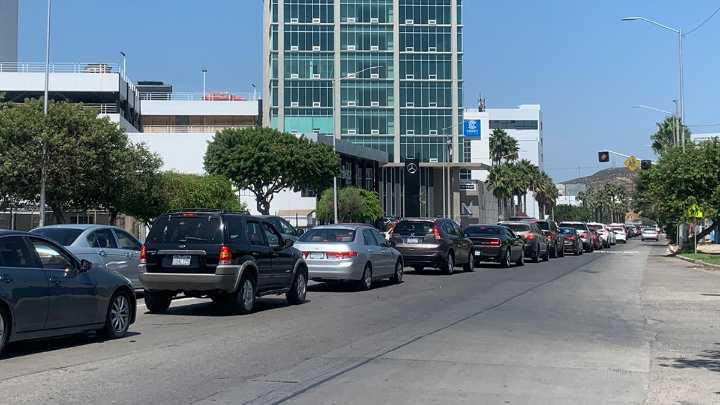 Analizan modificar el cruce Sentri en Tijuana