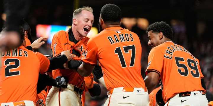 Giants beat the slumping Braves 5-4 in 10 innings on a wild pitch