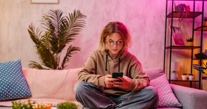 These Zodiac Signs Stalk Their Exes On Instagram Stories & TikTok