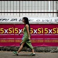 Italy holds referendum on citizenship, workers' rights