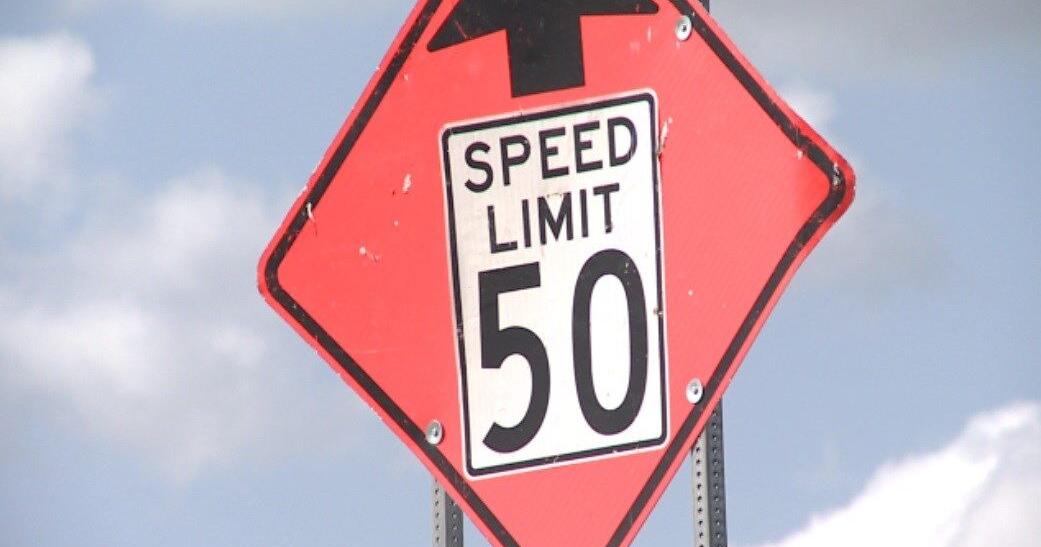 Kansas sheriff's office searching for man after 'intentionally' hitting public works employee in construction zone