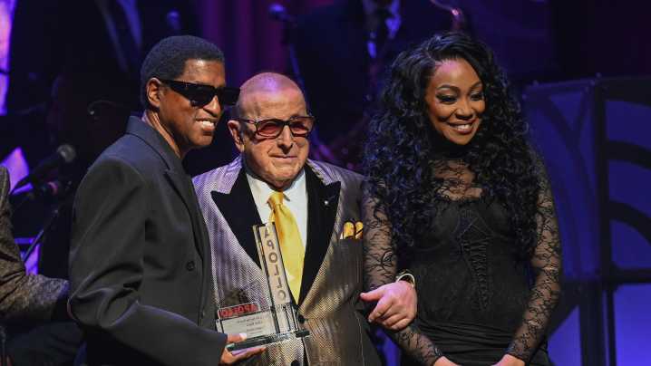 It's Showtime!—At the Apollo Spring Benefit