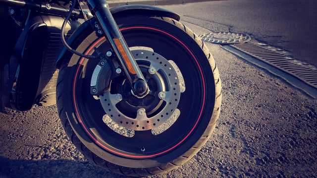 Motorcycle driver dies after crash in Cherokee County, state troopers say