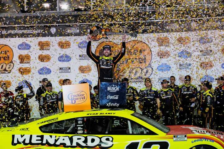 Local tie Ryan Blaney wins at Nashville for first victory of the year