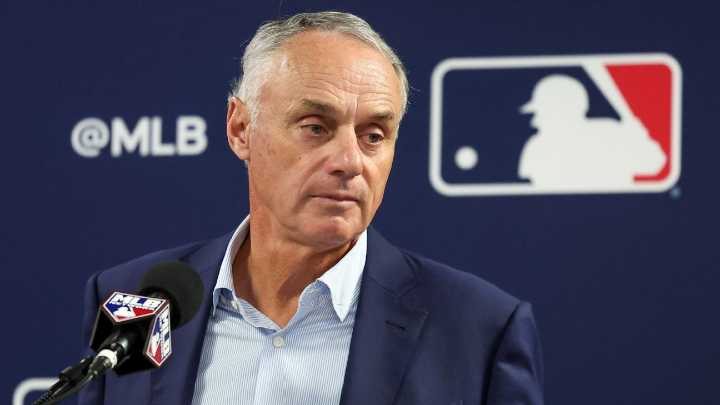 MLB took President Trump's support of Pete Rose into account