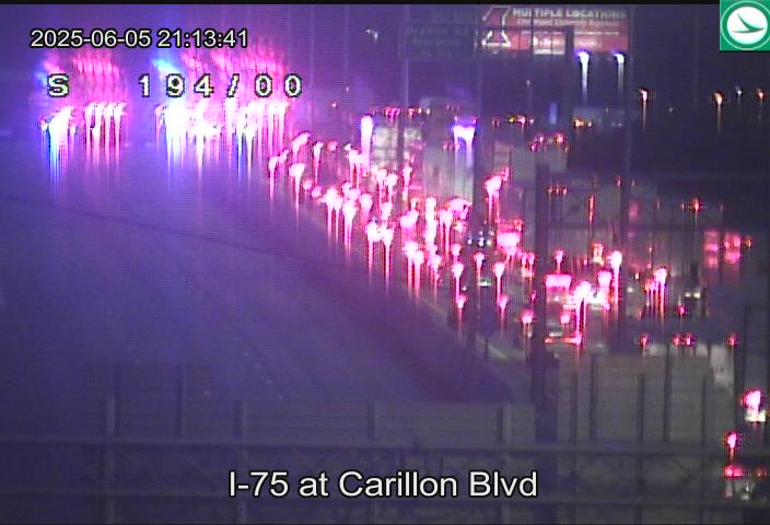I-75 closed in both directions due to crash