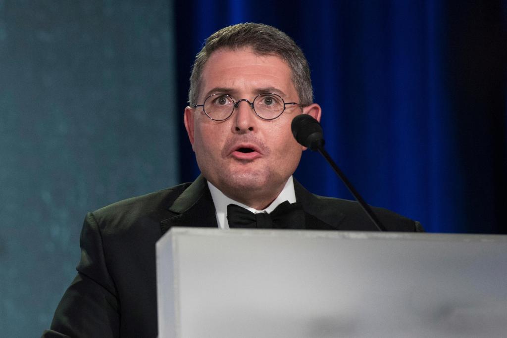 Trump, frustrated with some judges, lashes out at former ally and conservative activist Leonard Leo