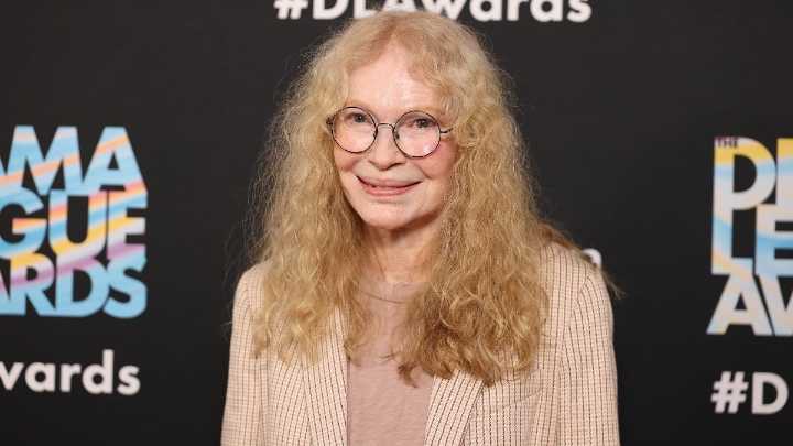 Mia Farrow Reflects on Relationship With ‘Kind’ Vivien Leigh, Joan Crawford’s ‘Strange Vibe’