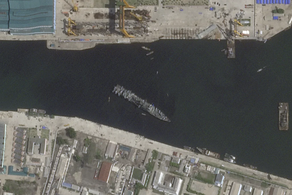 North Korea corrects disastrous naval destroyer with balloons