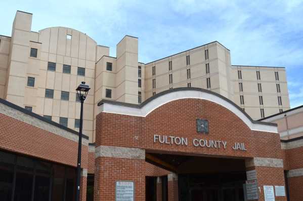Cell phones, marijuana found in Rice Street jail after perimeter breach