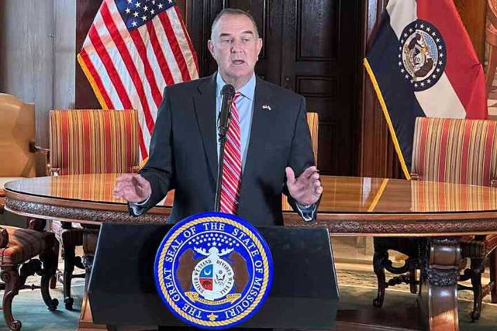 Missouri legislators OK $100M in aid deal