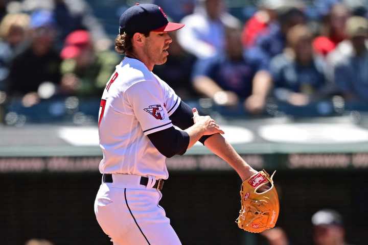 Guardians ace Bieber experiences soreness in bullpen session, 2nd rehab start scratched