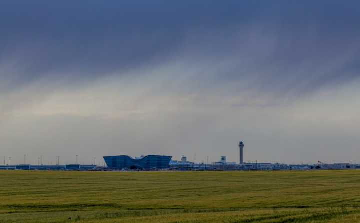 Over 1,000 flights delayed amid storms Thursday, 11 canceled
