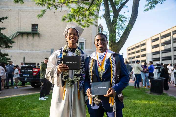 From rivals to classmates: How these 2 teens made history in Saginaw this week