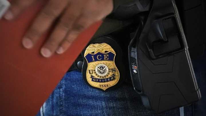 ICE arresta a niño de cuarto grado de California tras audiencia migratoria en Texas y es separado de su familia