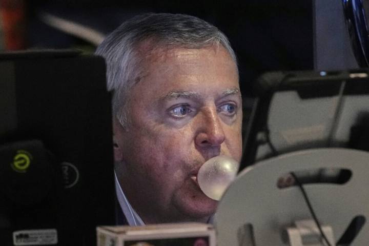 US stocks drift closer to their record as Wall Street waits to see what US